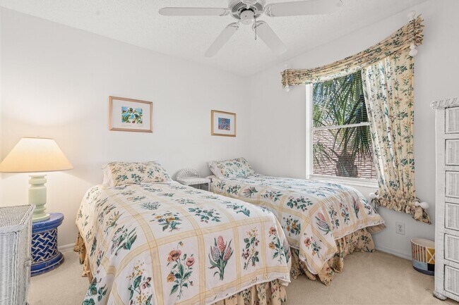 Building Photo - 2746 Linkside Dr