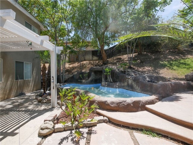 Building Photo - 3476 Hawthorne Dr