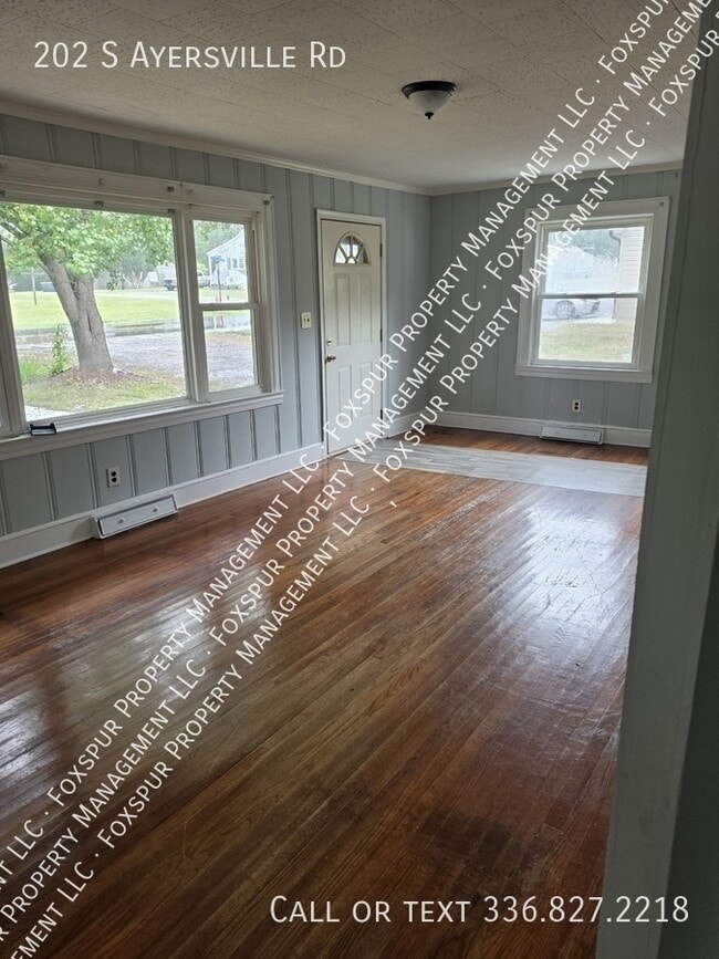 Building Photo - 202 S Ayersville Rd