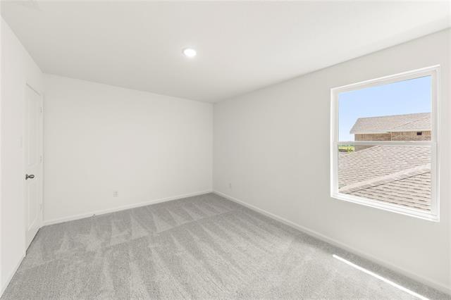 Building Photo - 5919 Sahara Dr