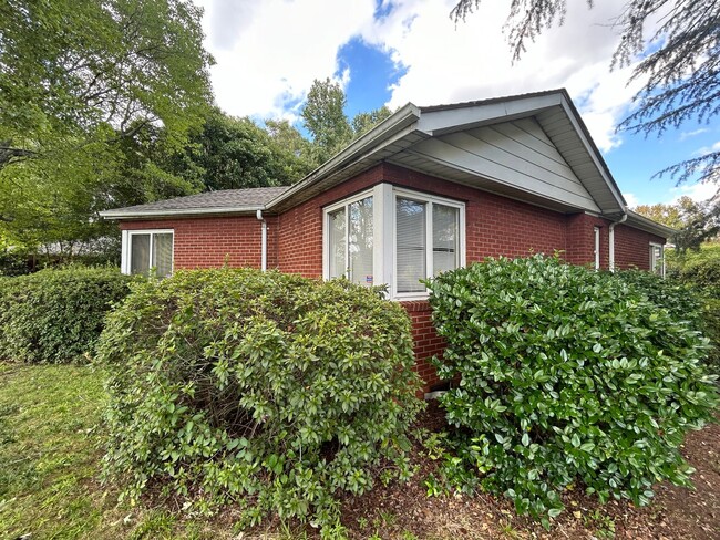Building Photo - Rent to Own Opportunity!