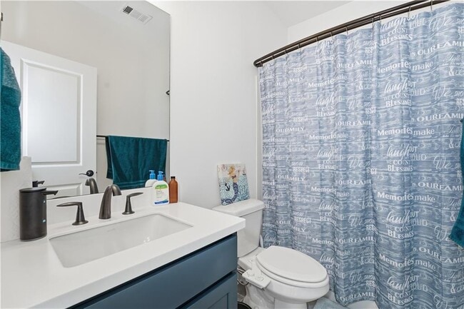 Building Photo - 415 Oakleigh Ave