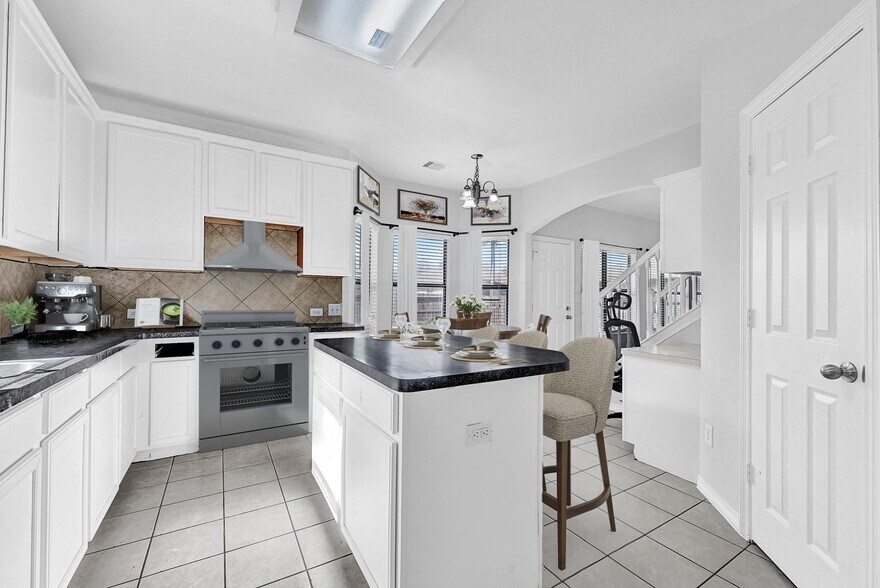 Kitchen Island virtual rendition - 811 Belvedere Dr