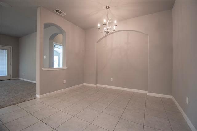 Building Photo - 545 Braewick Dr