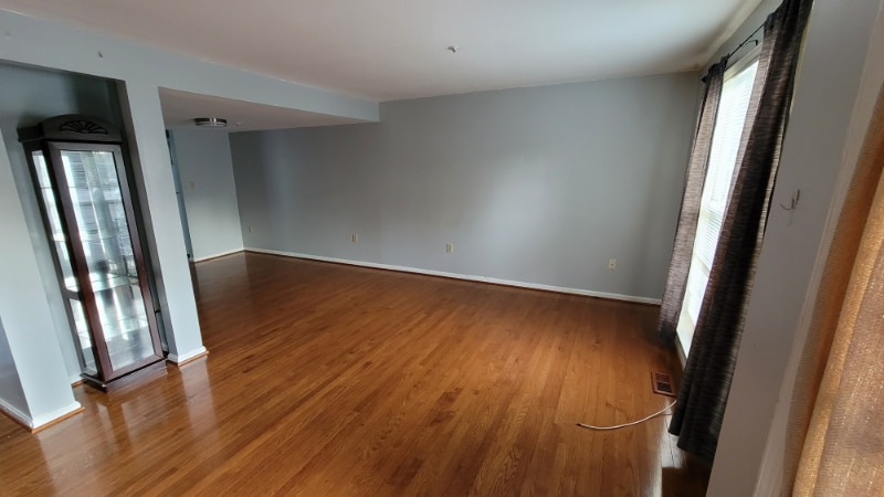 Building Photo - 1017 Higgins Way