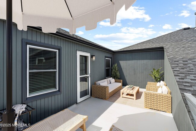 Building Photo - 75 Grand Central Ave