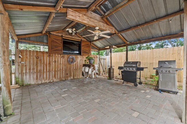 Building Photo - 1106 Oriole Ln