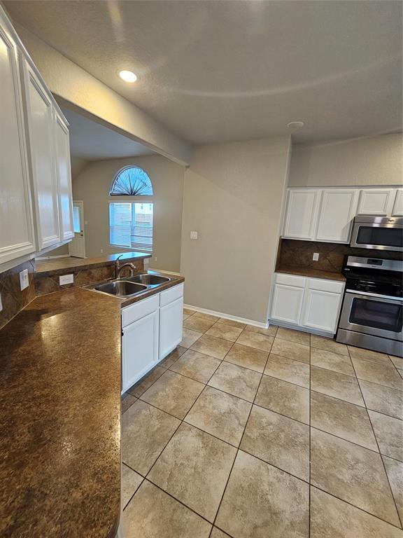 Building Photo - 5003 Colony Hurst Trail