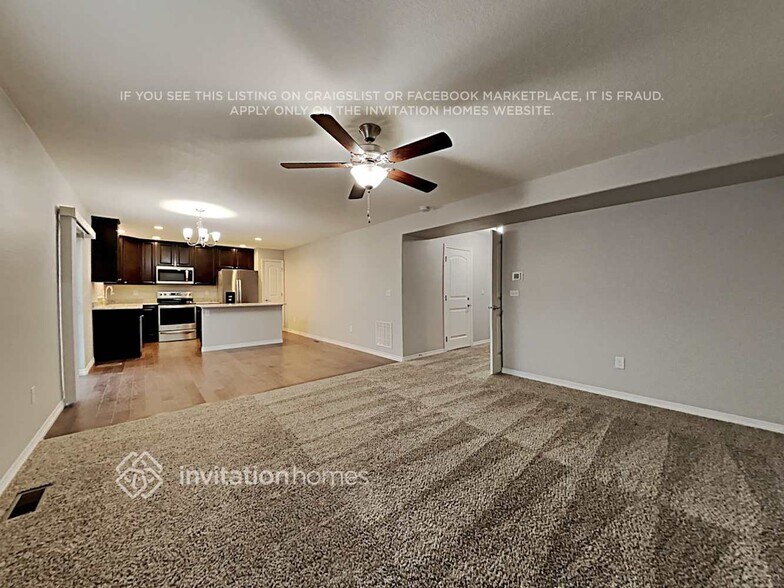 Building Photo - 10864 Nolin Dr