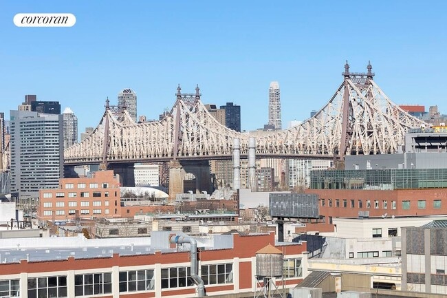 Building Photo - 21-59 44th Drive 2C