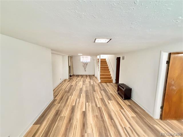 Building Photo - 1320 Holly St