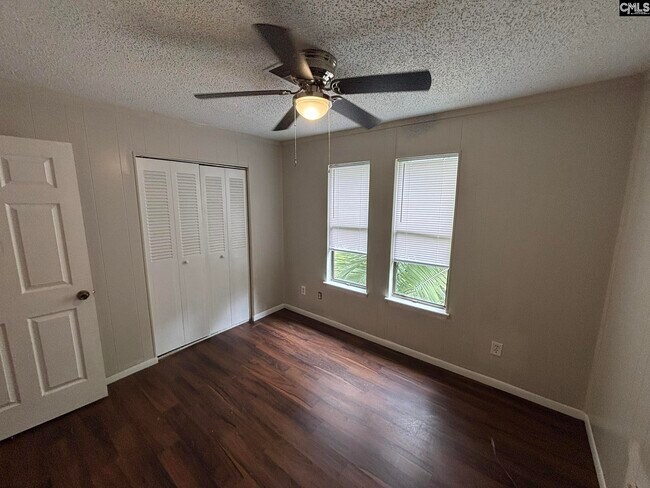 Building Photo - 209 Timber Ct