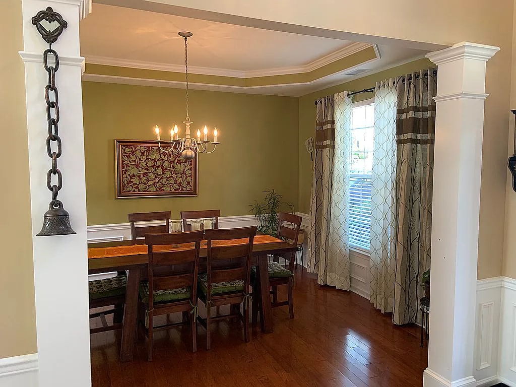 Building Photo - Room in House on Arbor Vista Dr