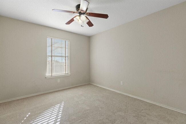 Building Photo - 3812 Eagles Nest St