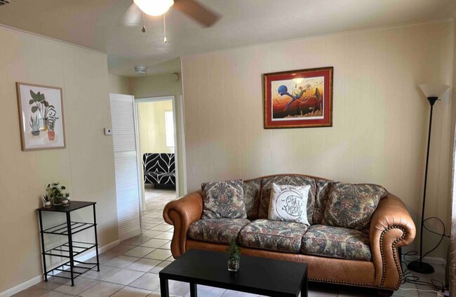 Building Photo - 2053 NW 36th Ave