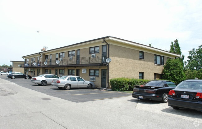 Building Photo - 26 King Arthur Dr