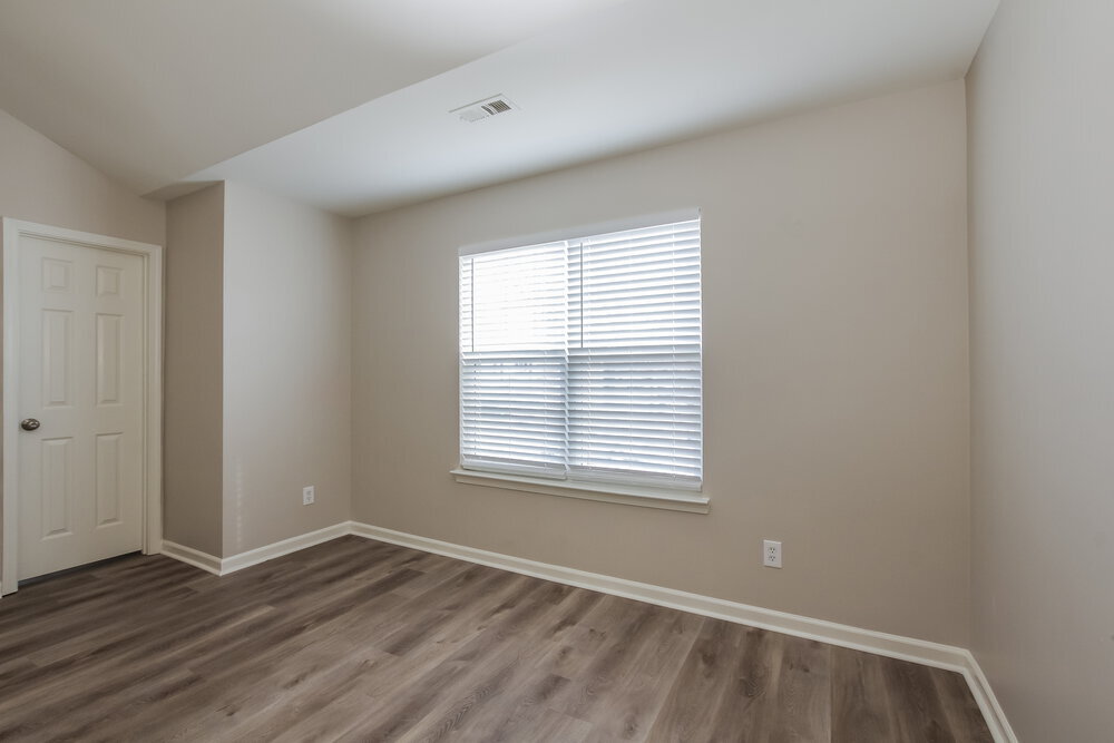 Building Photo - 937 Grass Hollow Ct