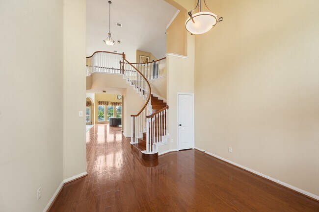 Building Photo - 9710 Lansing Meadows Dr