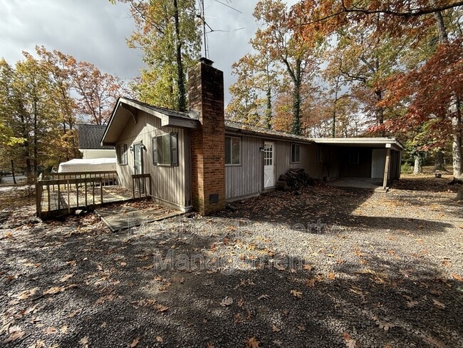 Building Photo - 900 Lakeview Pkwy