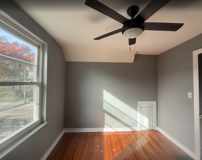 Building Photo - 4127 Lora Ave