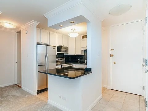 kitchen - 1340 N Dearborn St