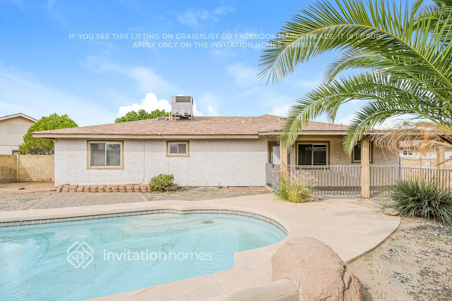 Building Photo - 2351 S Canton