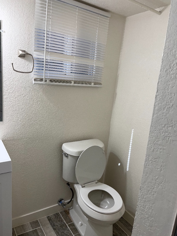 Building Photo - 1310 15th Ave