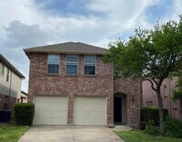 Building Photo - 10105 Placid Dr