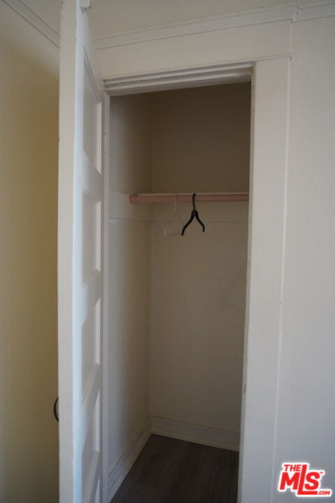 Building Photo - 324 E Lime Ave