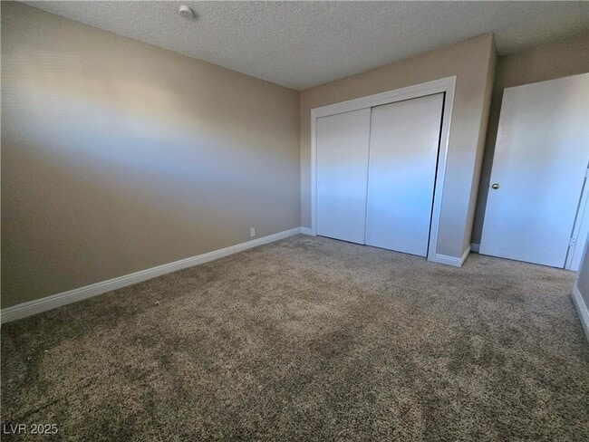 Building Photo - 5248 Pebble Beach Blvd