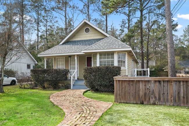 Building Photo - Available Now!