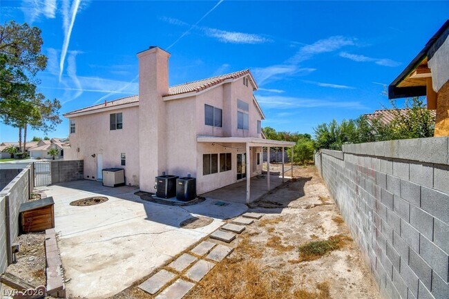 Building Photo - 1334 Pine Terrace Ct