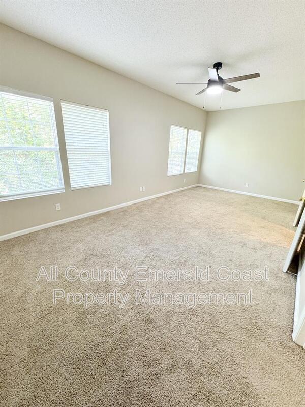 Building Photo - 732 E Mack Bayou Dr