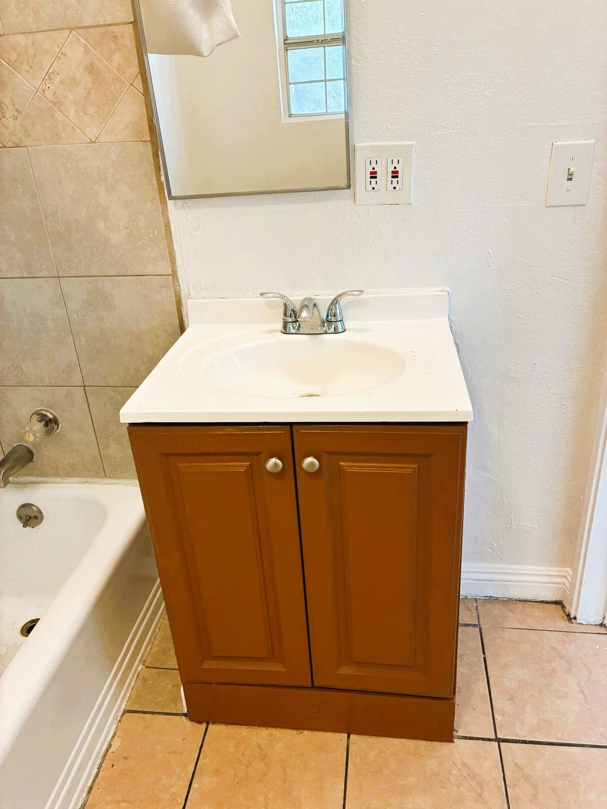 Building Photo - 15544 Eighth St