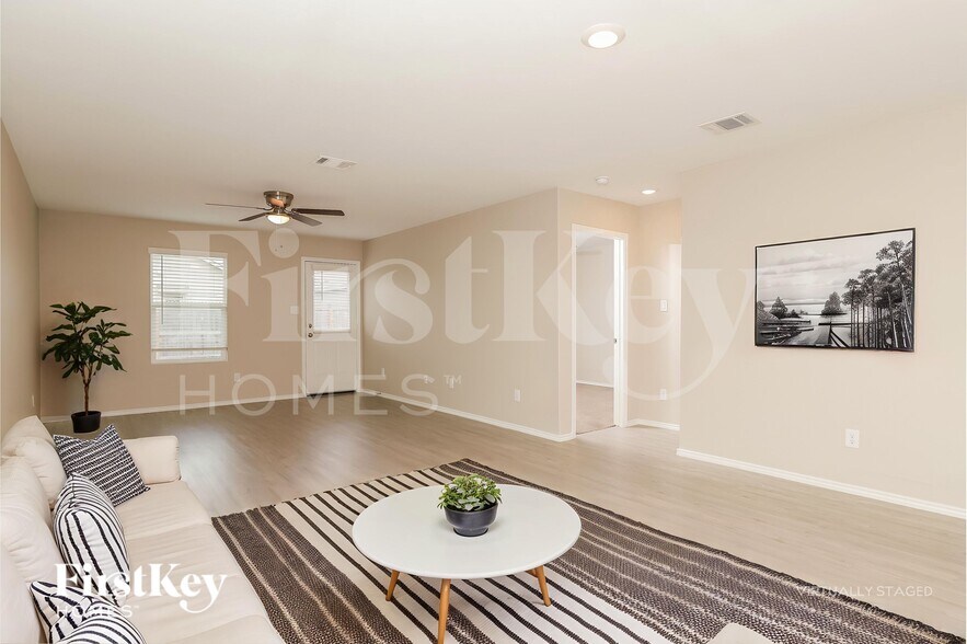 Building Photo - 7275 Plow Run