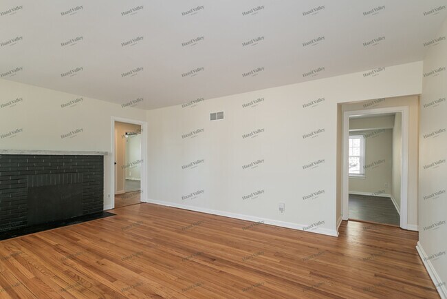 Building Photo - 1125 St. Charles Avenue