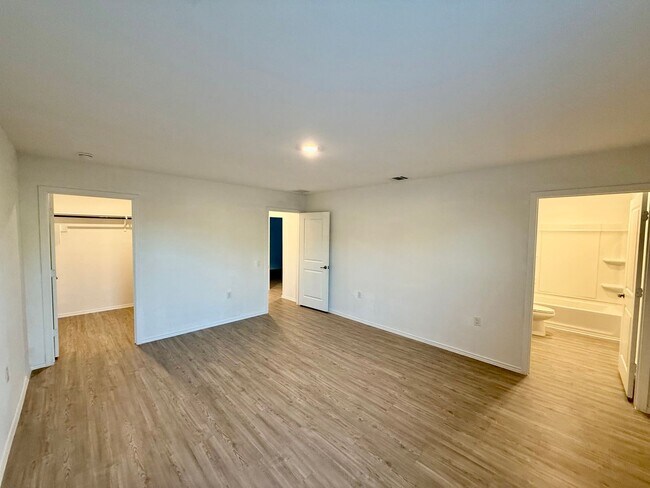 Building Photo - Beautiful Brand New 3/2 Home