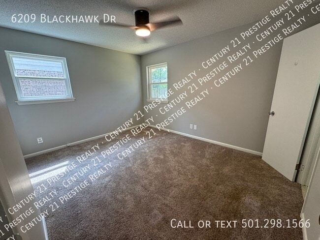 Building Photo - 6209 Blackhawk Dr