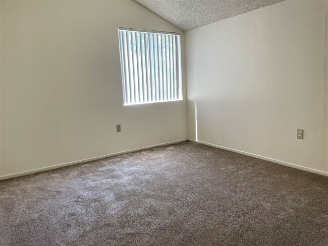 Building Photo - 10847 Carbet Pl