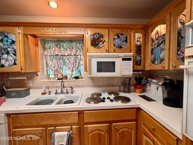 Building Photo - 15813 Butch Baine Dr