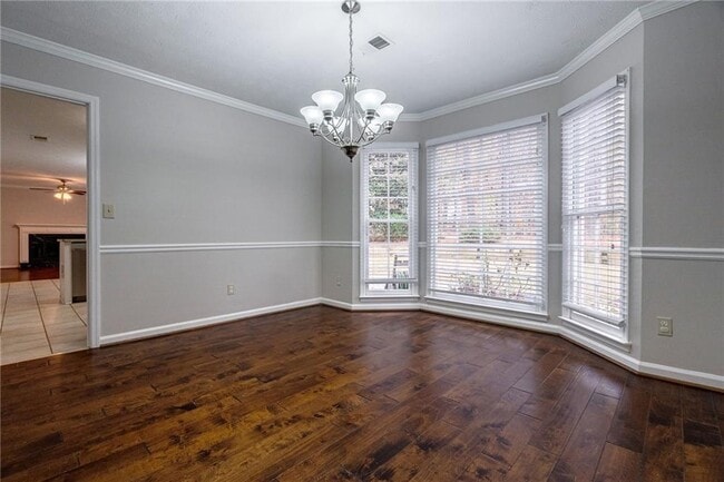 Building Photo - 8895 Club River Dr