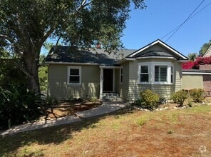 Building Photo - 303 El Sueno Rd