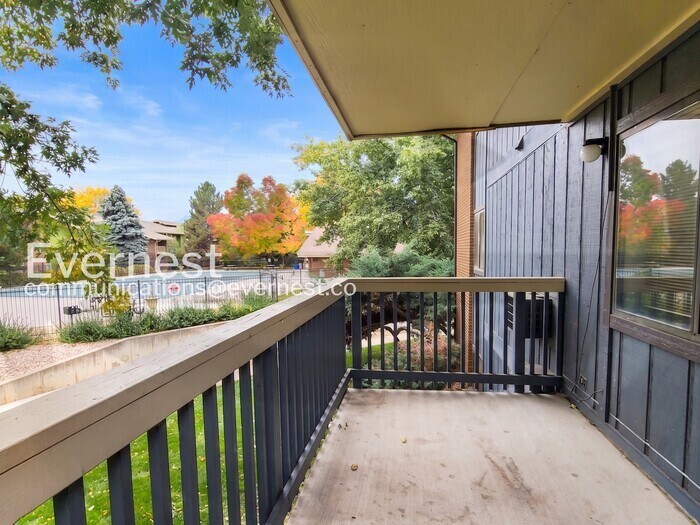 Building Photo - 2800 Kalmia Ave