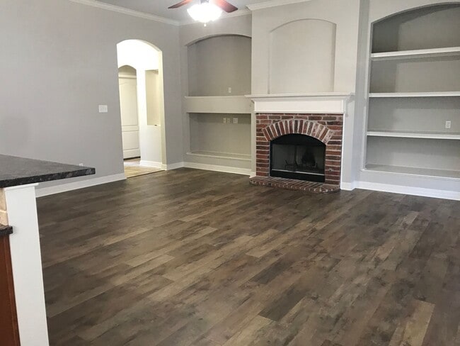 Building Photo - RIVERBROOKE-GATED COMMUNITY NEAR LSUS COLLEGE