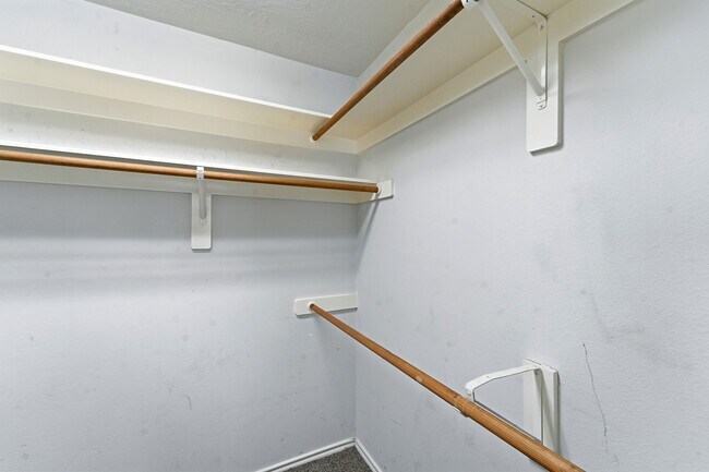 Building Photo - 6923 Cobblestone Path