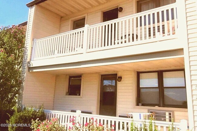 Building Photo - 76 Wharfside Dr