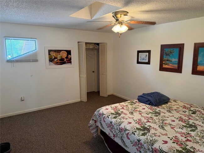 Building Photo - 804 Palm Harbor Ct