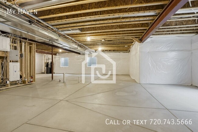 Building Photo - 9032 Star Fall Cir