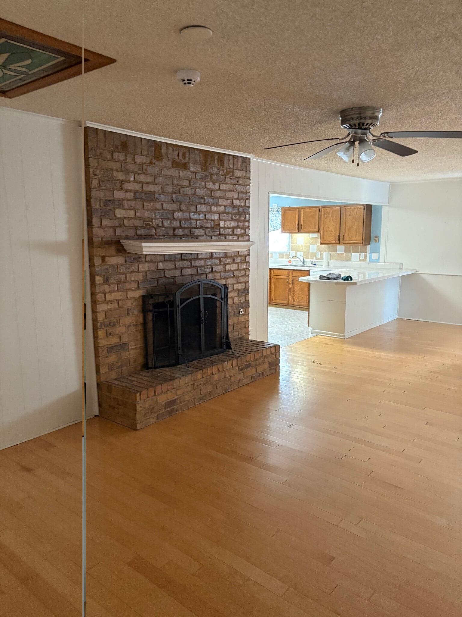 Building Photo - 206 Cedarcrest Dr