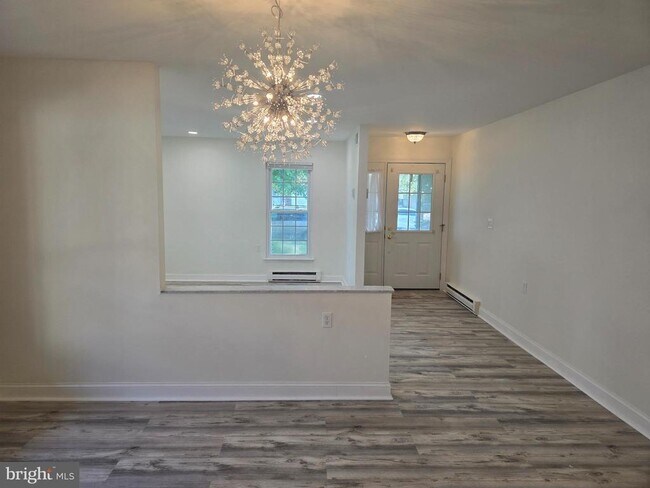 Building Photo - 30 Cotherstone Dr